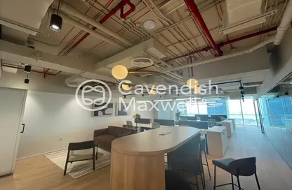 Next to the Metro | Sheikh Zayed Road | Luxurious Furnished
