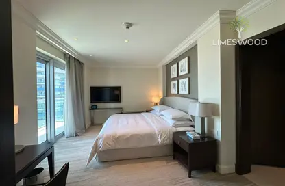 النزل و الشقق الفندقية - 2 غرف نوم - 3 حمامات للايجار في العنوان رزيدنس فاونتن فيوز - دبي وسط المدينة - دبي
