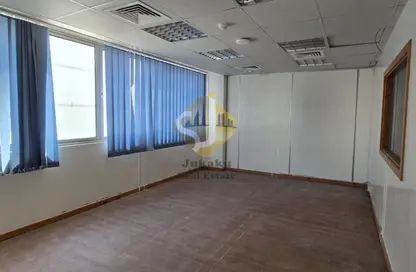 Office Space - Studio - 2 Bathrooms for rent in Hamsah A - Al Karama - Dubai