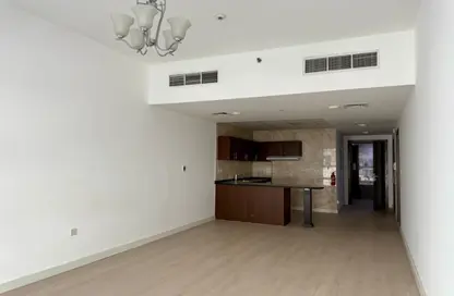 Apartment - Studio - 1 Bathroom for rent in Maya 2 - Dubai Land - Dubai