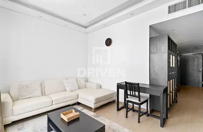 Apartment - Studio - 1 Bathroom for rent in Knightsbridge Court - Jumeirah Village Circle - Dubai
