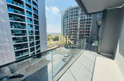 Apartment - 2 Bedrooms - 2 Bathrooms for rent in Amal Tower - Dubai Sports City - Dubai