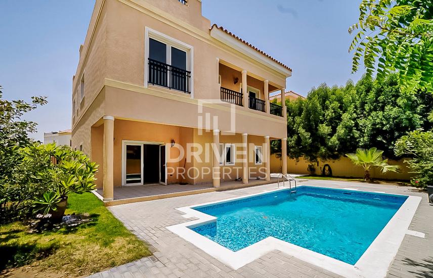 Villa for Rent in The Centro: Single Row Villa Near Exit and Spinneys ...