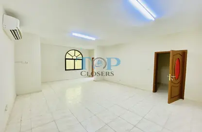 Apartment - Studio - 1 Bathroom for rent in Bida Bin Ammar - Asharej - Al Ain