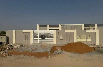 فيلا - 4 غرف نوم - 5 حمامات للايجار في الفلية - رأس الخيمة