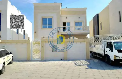 فيلا - 3 غرف نوم - 5 حمامات للبيع في الزاهية جاردنز - الزاهية - عجمان