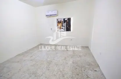 سكن الموظفين - استوديو - 8 حمامات للايجار في مصفح الصناعية - مصفح - أبوظبي