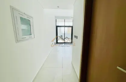 Apartment - Studio - 1 Bathroom for rent in Sama Al Jaddaf - Al Jaddaf - Dubai