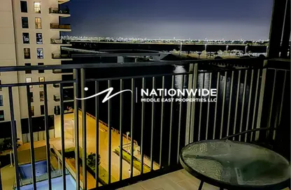 Apartment - Studio - 1 Bathroom for rent in Waters Edge - Yas Island - Abu Dhabi