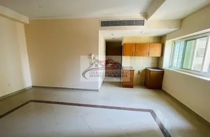 Apartment - Studio - 1 Bathroom for rent in Gulf Pearl Tower - Al Nahda - Sharjah
