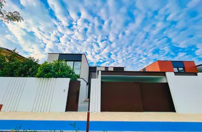 Villa - 5 Bedrooms - 7 Bathrooms for sale in Saadiyat Lagoons - Saadiyat Island - Abu Dhabi