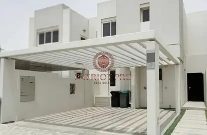 Townhouse - 3 Bedrooms - 4 Bathrooms for sale in Arabella Townhouses 3 - Arabella Townhouses - Mudon - Dubai