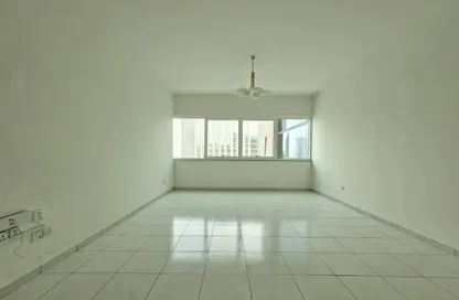 شقة - 2 غرف نوم - 2 حمامات للايجار في بناية الوحدة - بورسعيد - ديرة - دبي