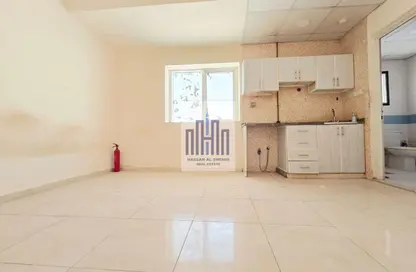 Apartment - Studio - 1 Bathroom for rent in Fire Station Road - Muwaileh - Sharjah