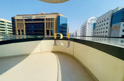 Apartment - 2 Bedrooms - 3 Bathrooms for rent in The Waves Residences - Mankhool - Bur Dubai - Dubai