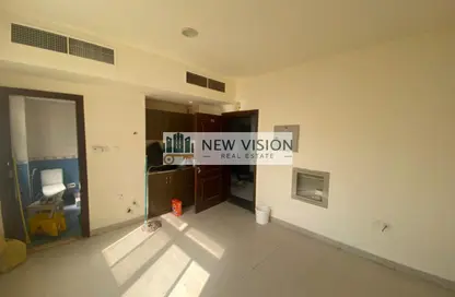 شقة - 1 حمام للايجار في القليعة - الشرق - الشارقة