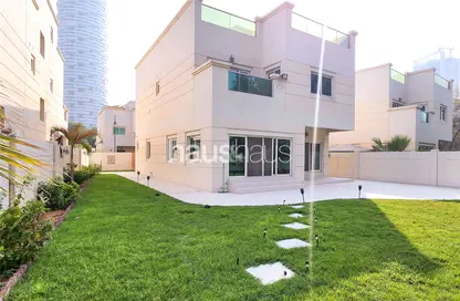 Villa - 4 Bedrooms - 5 Bathrooms for rent in Circle Villas - Jumeirah Village Circle - Dubai