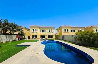 Villa - 4 Bedrooms - 5 Bathrooms for rent in Legacy - Jumeirah Park - Dubai