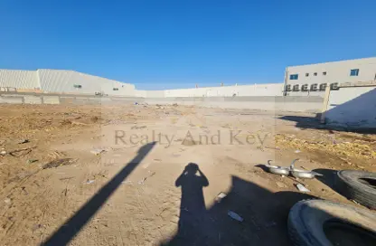 Land - Studio for rent in Mussafah Industrial Area - Mussafah - Abu Dhabi