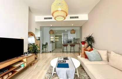 Apartment - 1 Bedroom - 1 Bathroom for rent in Bloom Towers B - Bloom Towers - Jumeirah Village Circle - Dubai