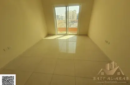 شقة - غرفة نوم - 2 حمامات للايجار في التله 2 - عجمان