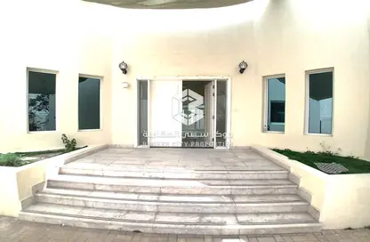 Villa - 3 Bedrooms - 3 Bathrooms for rent in Shakhbout City - Abu Dhabi