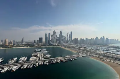 Apartment - 2 Bedrooms - 2 Bathrooms for sale in Marina Vista - EMAAR Beachfront - Dubai Harbour - Dubai