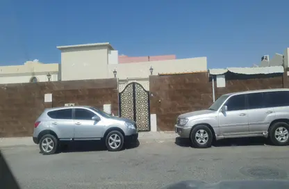 Villa - 4 Bedrooms - 6 Bathrooms for sale in Al Nasreya - Sharjah
