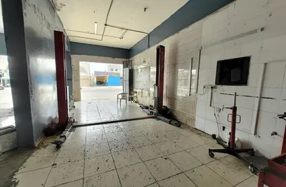 Shop - Studio - 1 Bathroom for rent in Leetag - Al Ain Industrial Area - Al Ain