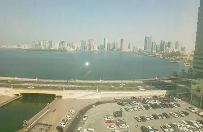 شقة - 2 غرف نوم - 2 حمامات للايجار في برج الملكة - القصباء - الشارقة شقة - 2 غرف نوم - 2 حمامات للايجار في برج الملكة - القصباء - الشارقة