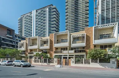 فيلا - 4 غرف نوم - 5 حمامات للبيع في حبيبات - الضاحية 10 - قرية جميرا الدائرية - دبي