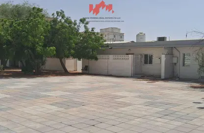Staff Accommodation - Studio - 7+ Bathrooms for rent in Al Juwais - Ras Al Khaimah
