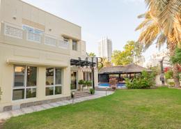 Villa - 5 bedrooms - 6 bathrooms for rent in Meadows 1 - Meadows - Dubai