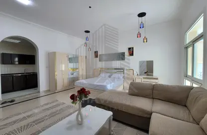 Apartment - Studio - 1 Bathroom for rent in Khalifa City A Villas - Khalifa City A - Khalifa City - Abu Dhabi