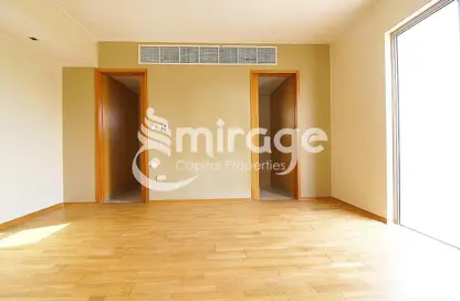 Empty Room image for: Villa - 4 Bedrooms - 6 Bathrooms for sale in Qattouf Community - Al Raha Gardens - Abu Dhabi, Image 1