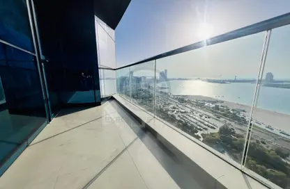 Apartment - 3 Bedrooms - 4 Bathrooms for rent in Wave tower - Corniche Road - Abu Dhabi