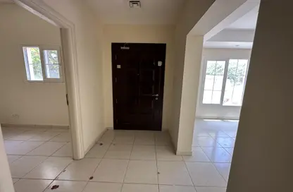 Villa - 2 Bedrooms - 3 Bathrooms for rent in Springs 1 - The Springs - Dubai