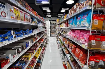 Shop - Studio for rent in Azizi Riviera 41 - Meydan One - Meydan - Dubai