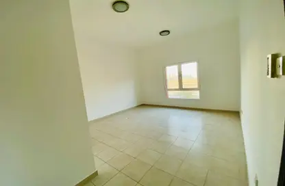 شقة - غرفة نوم - 2 حمامات للبيع في بناية  38إلى107 - طراز البحر المتوسط - ديسكفري غاردنز - دبي
