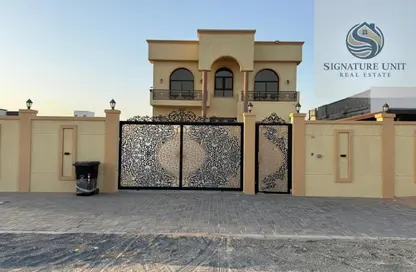 Villa - 5 Bedrooms - 6 Bathrooms for rent in Wadi Alshabak - Dubai