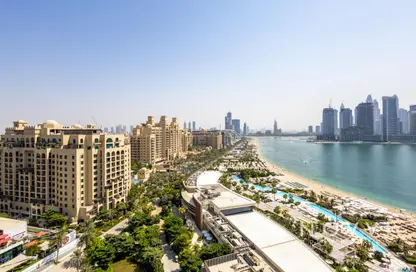 Apartment - 3 Bedrooms - 3 Bathrooms for rent in Oceana Southern - Oceana - Palm Jumeirah - Dubai