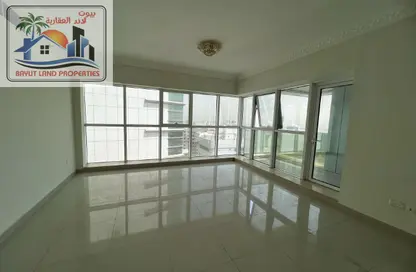 Apartment - 2 Bedrooms - 4 Bathrooms for rent in Al Majaz 1 - Al Majaz - Sharjah