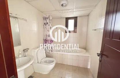 Villa - 4 Bedrooms - 6 Bathrooms for rent in Al Muntazah - Abu Dhabi