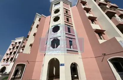 Shop - Studio - 1 Bathroom for rent in H03 - China Cluster - International City - Dubai