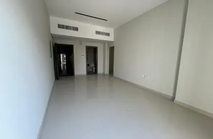 شقة - 3 غرف نوم - 3 حمامات للايجار في برج النعيمية 1 - أبراج النعيمية - النعيمية - عجمان