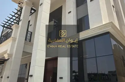 فيلا - 5 غرف نوم - 6 حمامات للبيع في الزاهية - عجمان