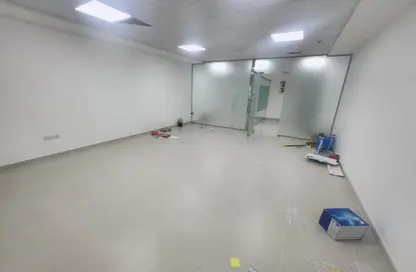 مكتب - استوديو للايجار في عود ميثاء - بر دبي - دبي