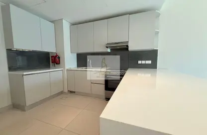Apartment - 2 Bedrooms - 3 Bathrooms for rent in SOL Avenue - Business Bay - Dubai