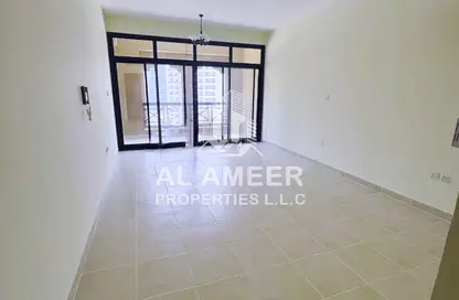 Apartment - 1 Bedroom - 2 Bathrooms for rent in Dallah Building - Al Barsha 1 - Al Barsha - Dubai