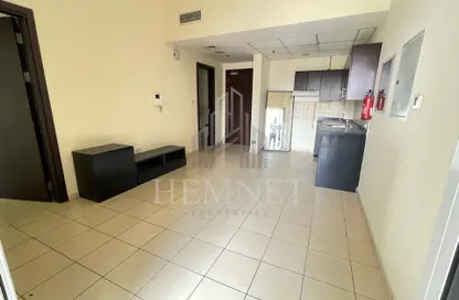 Apartment - 1 Bedroom - 2 Bathrooms for rent in Autumn - Seasons Community - District 15 - Jumeirah Village Circle - Dubai